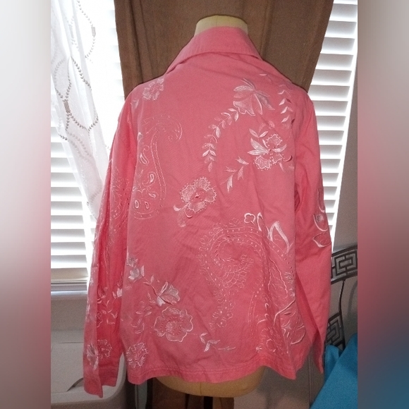 Susan Graver Pink Jacket - Picture 2 of 8